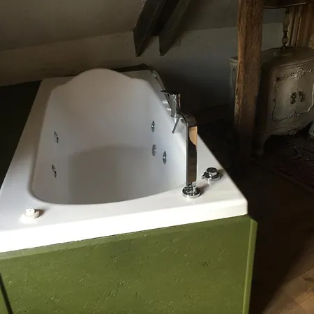 Le Moulin A Huile Oda ve Kahvaltı 3*