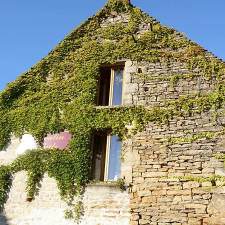 Le Moulin A Huile Vailhourles