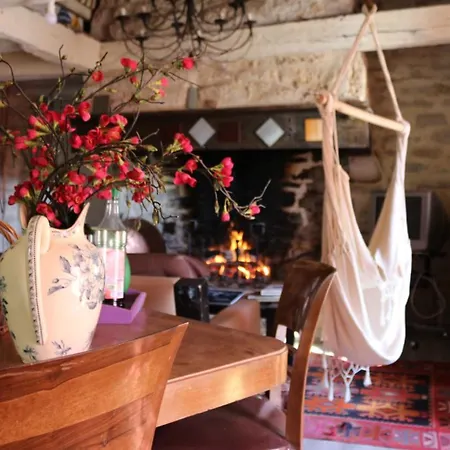 Le Moulin A Huile Bed & Breakfast 3*