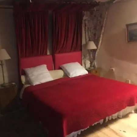 Le Moulin A Huile Frühstückspension