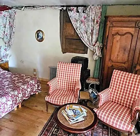 Le Moulin à Huile 3*