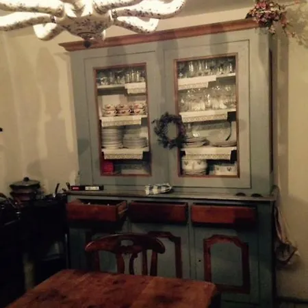 Bed & Breakfast Le Moulin A Huile Vailhourles